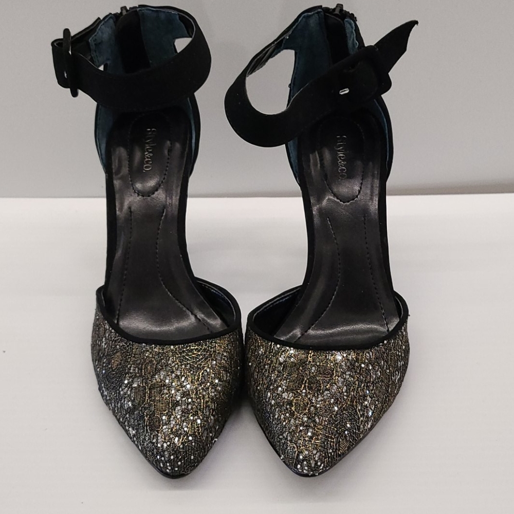 Style & Co. Black Back Zip Heels